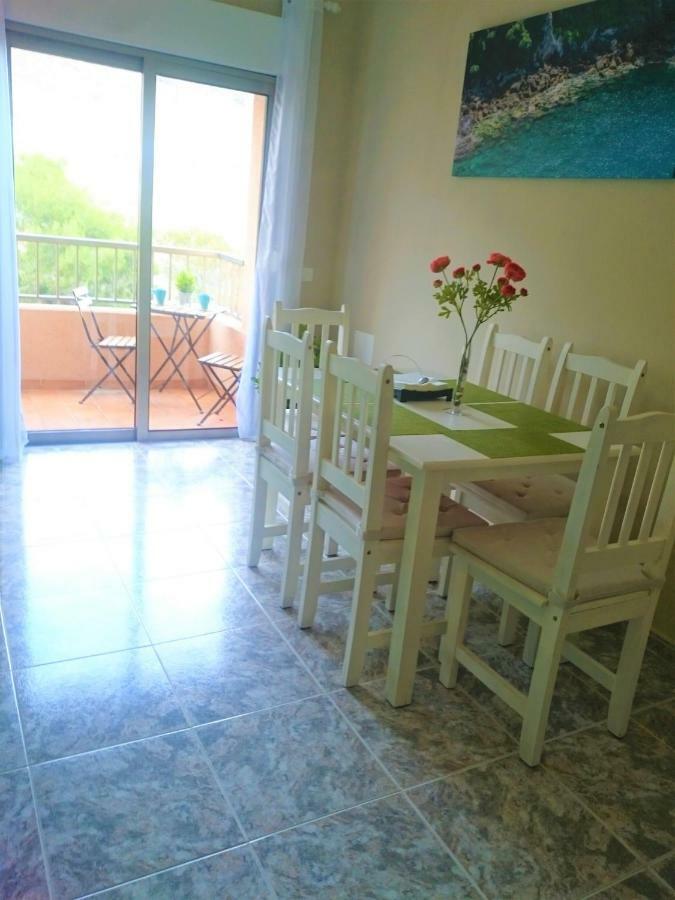 Bright Spacious Apartment, 2 Min Walk From Beach Candelaria Exterior foto